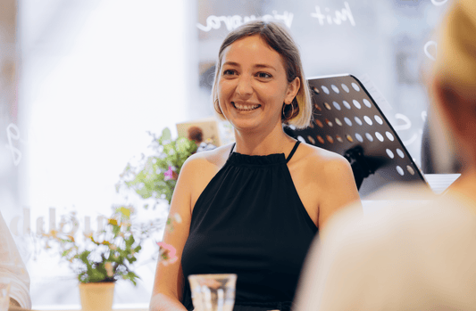 Ein Jahr VANI Verlag – Drei Bestseller und über 160.000 verkaufte Bücher - VANI Verlag